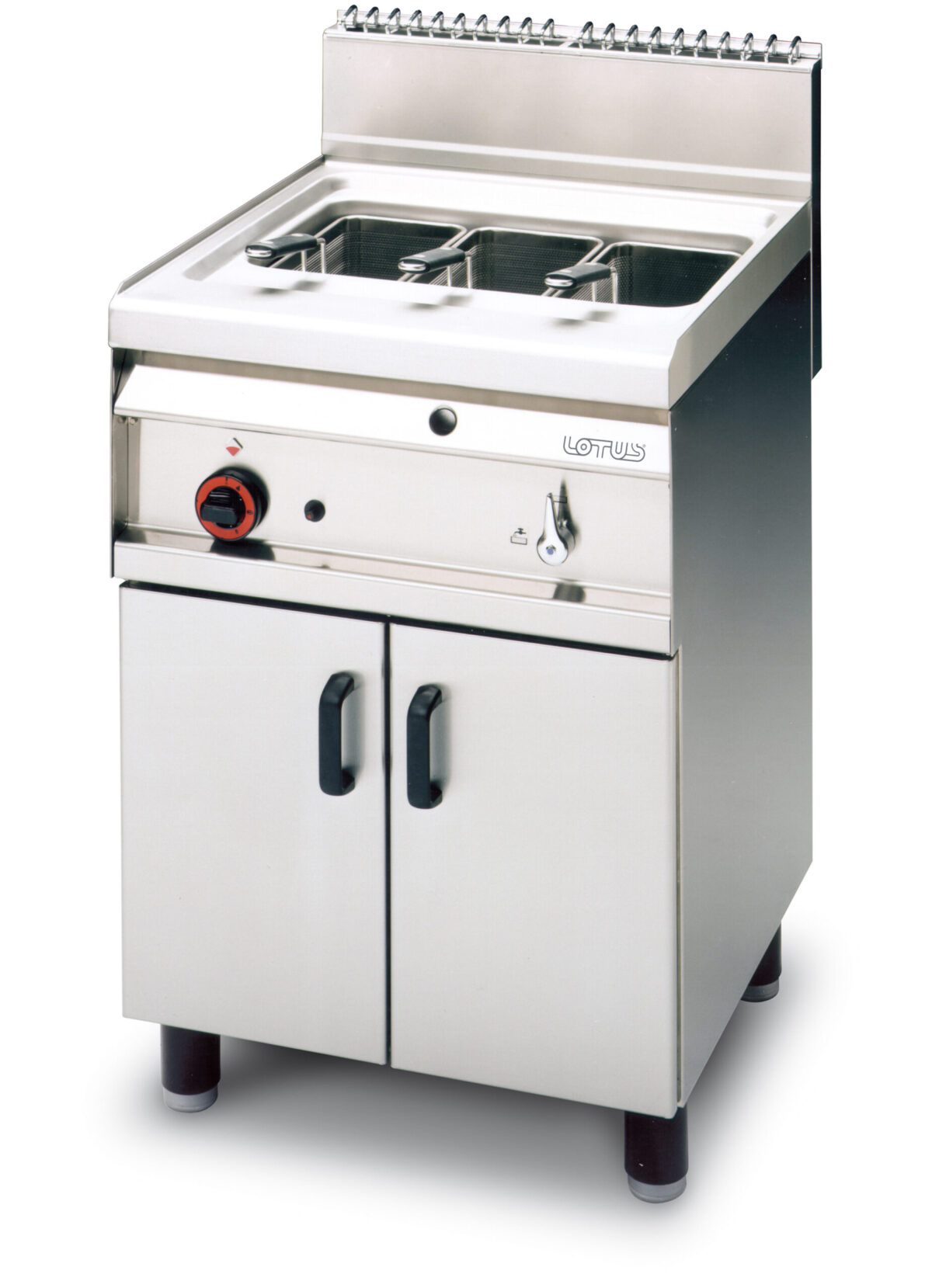 CUOCIPASTA GAS SU MOBILE – Vasca lt. 40 cm. 51x31x30h. N. 3 cesti cm. 16x29x20h Rubinetto carico acqua, sfioratore + scarico a pavimento